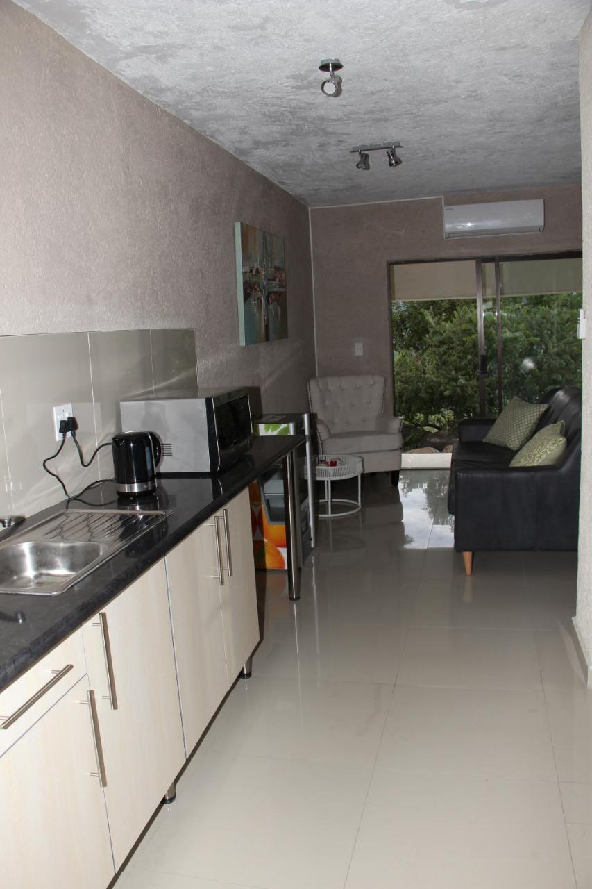 View Inn Exclusive Lodge Mbombela Extérieur photo